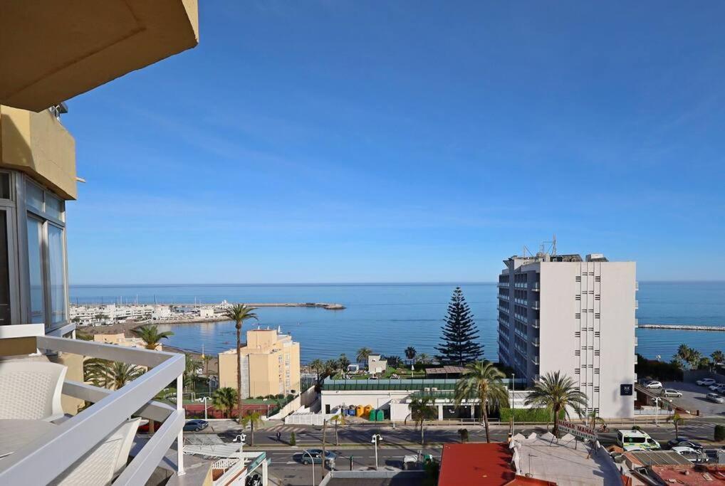 Apartamento Vistas Al Mar Y Al Puerto Deportivo Benalmádena