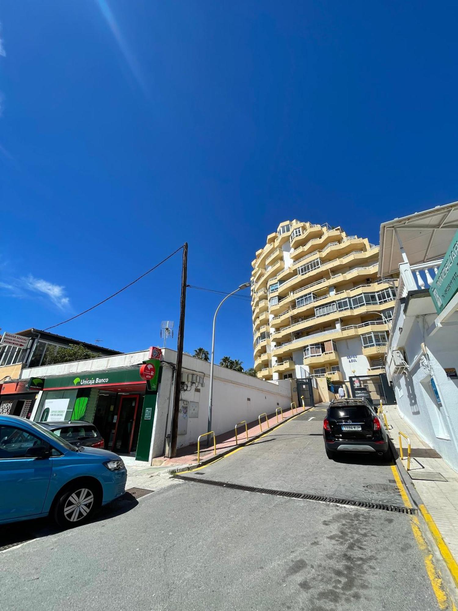 Vistas Al Mar Y Al Puerto Deportivo Apartamento